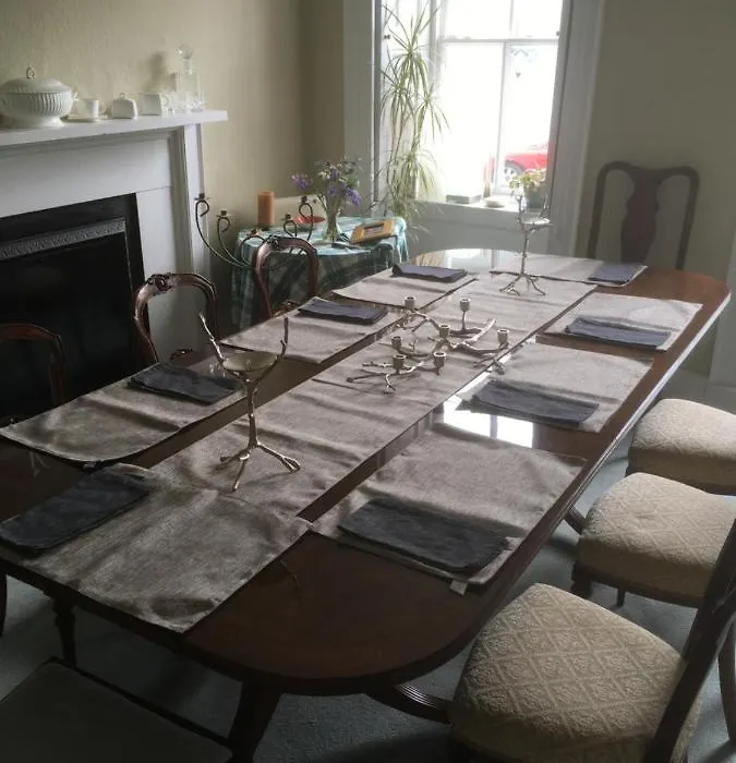 Gladstone House-1